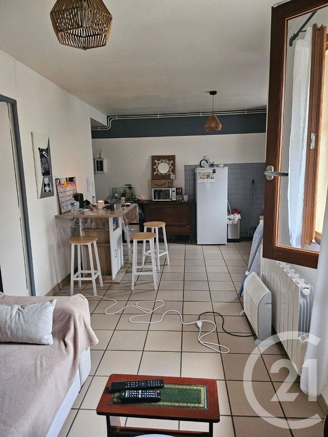 Appartement F2 &agrave; louer - 2 pi&egrave;ces - 35,82 m2 - Longueville - 77 - ILE-DE-FRANCE
