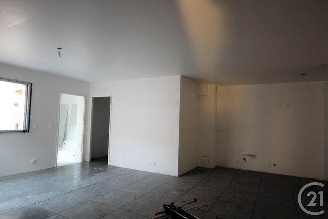 Appartement Duplex &agrave; louer - 4 pi&egrave;ces - 105,91 m2 - Annet Sur Marne - 77 - ILE-DE-FRANCE