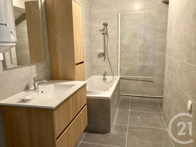 Appartement F3 &agrave; louer - 3 pi&egrave;ces - 55,01 m2 - Fublaines - 77 - ILE-DE-FRANCE