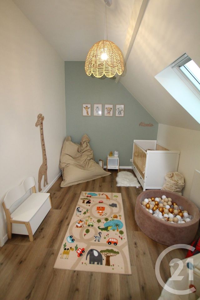 Maison &agrave; louer - 4 pi&egrave;ces - 75,50 m2 - Villevaude - 77 - ILE-DE-FRANCE