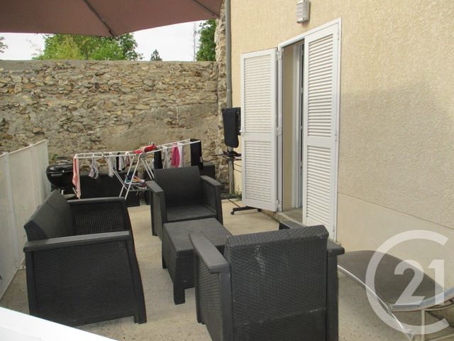 Maison &agrave; louer - 4 pi&egrave;ces - 75,50 m2 - Villevaude - 77 - ILE-DE-FRANCE