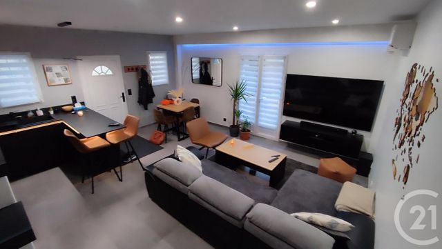 Maison &agrave; louer - 4 pi&egrave;ces - 75,50 m2 - Villevaude - 77 - ILE-DE-FRANCE
