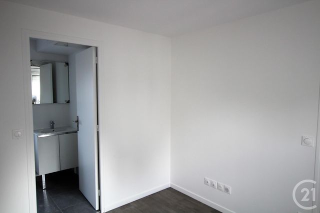 Appartement F2 &agrave; louer - 2 pi&egrave;ces - 26,60 m2 - Annet Sur Marne - 77 - ILE-DE-FRANCE