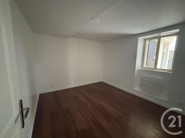 Appartement F2 &agrave; louer - 2 pi&egrave;ces - 53,32 m2 - Claye Souilly - 77 - ILE-DE-FRANCE
