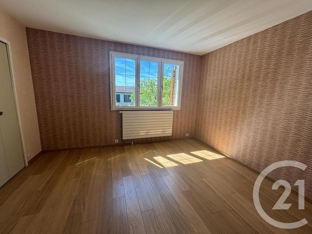 Maison &agrave; louer - 4 pi&egrave;ces - 90,75 m2 - Claye Souilly - 77 - ILE-DE-FRANCE