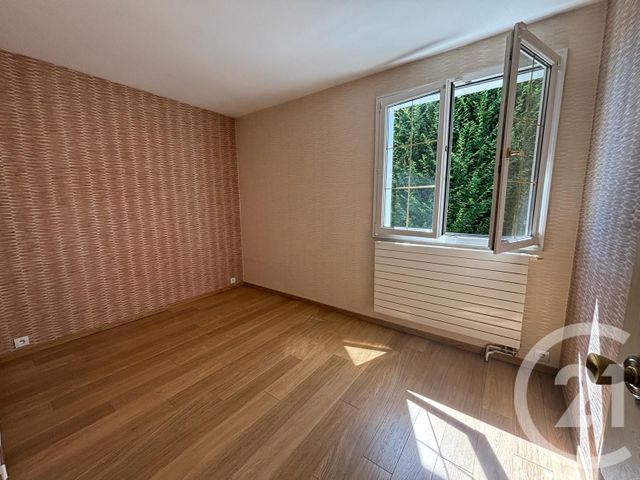 Maison &agrave; louer - 4 pi&egrave;ces - 90,75 m2 - Claye Souilly - 77 - ILE-DE-FRANCE