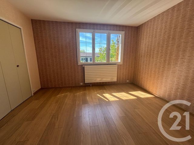 Maison &agrave; louer - 4 pi&egrave;ces - 90,75 m2 - Claye Souilly - 77 - ILE-DE-FRANCE