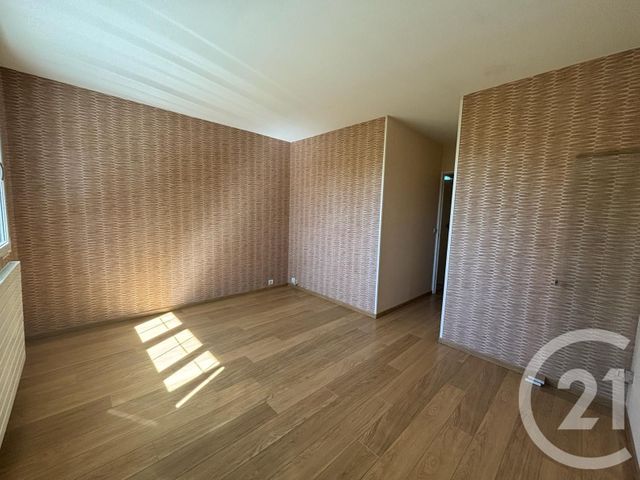 Maison &agrave; louer - 4 pi&egrave;ces - 90,75 m2 - Claye Souilly - 77 - ILE-DE-FRANCE