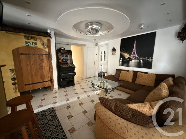 Maison &agrave; vendre - 7 pi&egrave;ces - 250 m2 - St Mesmes - 77 - ILE-DE-FRANCE