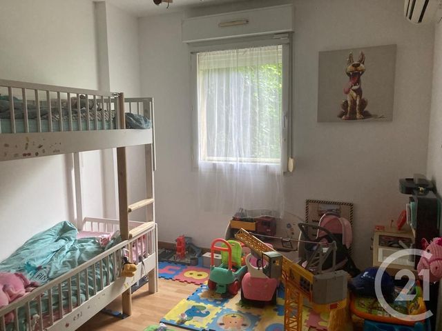 Appartement F3 &agrave; louer - 3 pi&egrave;ces - 65,33 m2 - Claye Souilly - 77 - ILE-DE-FRANCE