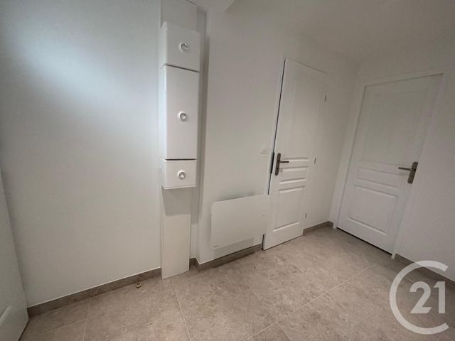 Maison &agrave; louer - 3 pi&egrave;ces - 60,07 m2 - Claye Souilly - 77 - ILE-DE-FRANCE