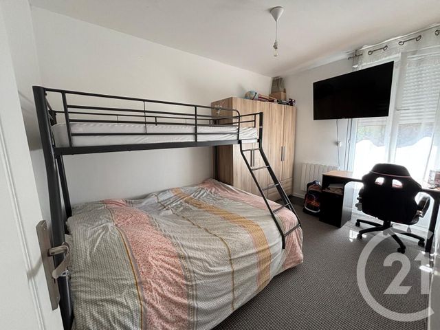 Appartement F3 &agrave; louer - 3 pi&egrave;ces - 50,48 m2 - Livry Gargan - 93 - ILE-DE-FRANCE