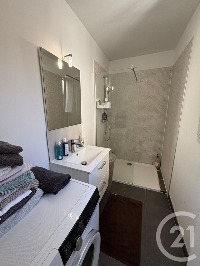 Appartement F3 &agrave; louer - 3 pi&egrave;ces - 50,48 m2 - Livry Gargan - 93 - ILE-DE-FRANCE