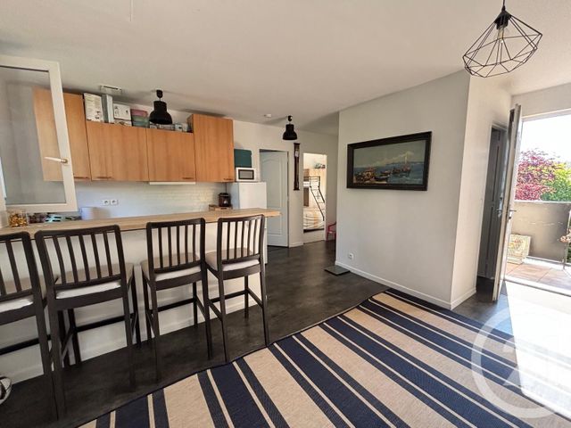 Appartement F3 &agrave; louer - 3 pi&egrave;ces - 50,48 m2 - Livry Gargan - 93 - ILE-DE-FRANCE
