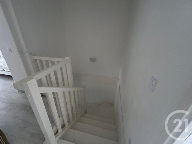 Maison &agrave; louer - 4 pi&egrave;ces - 85,50 m2 - Claye Souilly - 77 - ILE-DE-FRANCE