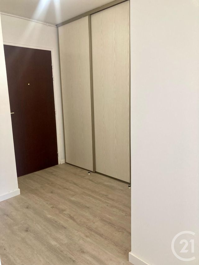 Appartement F2 &agrave; louer - 2 pi&egrave;ces - 44,31 m2 - Claye Souilly - 77 - ILE-DE-FRANCE