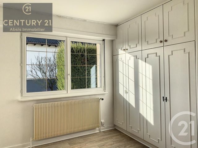 Maison &agrave; louer - 6 pi&egrave;ces - 133,19 m2 - Vendenheim - 67 - ALSACE