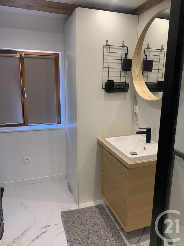 Appartement Duplex &agrave; louer - 2 pi&egrave;ces - 40,02 m2 - Eckwersheim - 67 - ALSACE