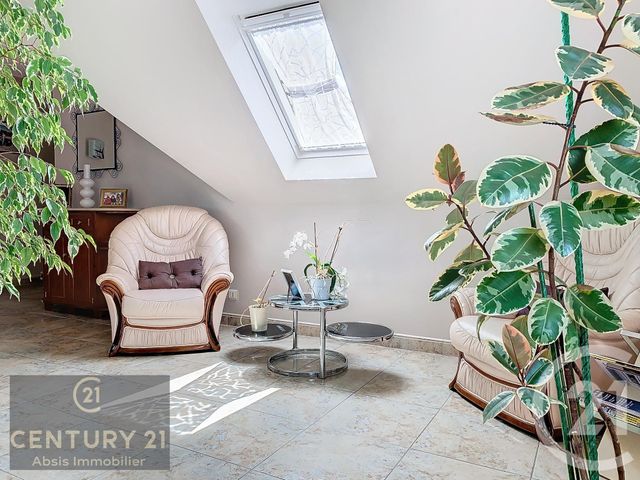 Maison &agrave; louer - 5 pi&egrave;ces - 187 m2 - Olwisheim - 67 - ALSACE