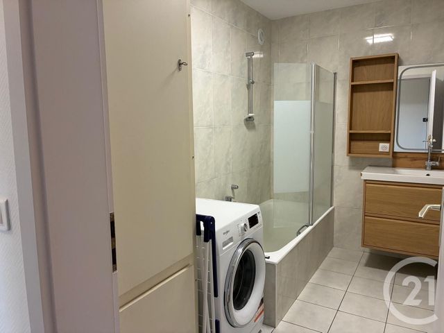 Appartement F3 &agrave; louer - 3 pi&egrave;ces - 72,17 m2 - Brumath - 67 - ALSACE