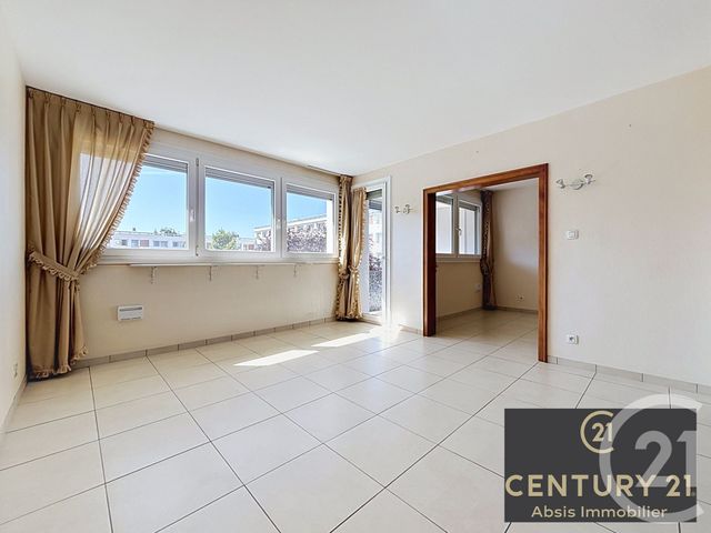 Appartement F3 bis &agrave; vendre - 4 pi&egrave;ces - 74,48 m2 - Mundolsheim - 67 - ALSACE