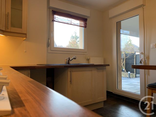 Appartement F4 &agrave; louer - 4 pi&egrave;ces - 106,40 m2 - Vendenheim - 67 - ALSACE