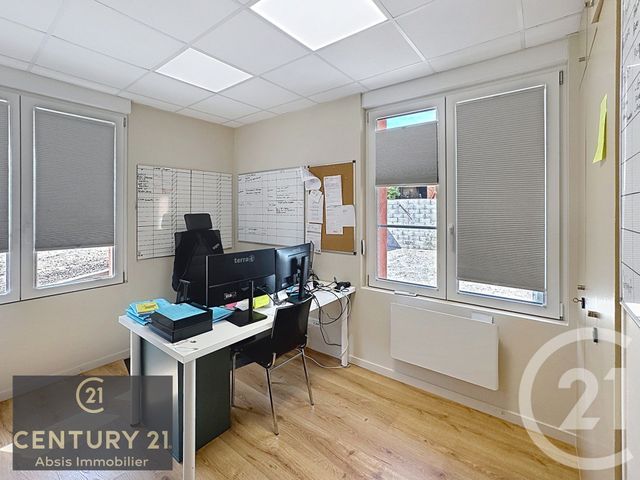 Local commercial à louer - 66.53 m2 - 67 - Bas-Rhin