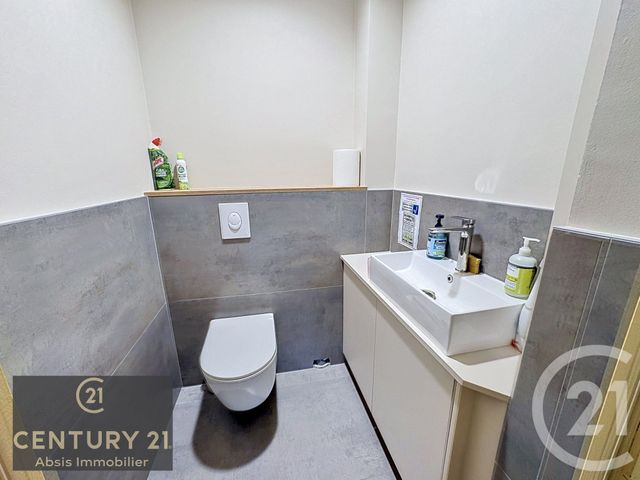 Local commercial à louer - 66.53 m2 - 67 - Bas-Rhin