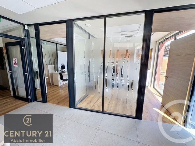 Local commercial à louer - 66.53 m2 - 67 - Bas-Rhin