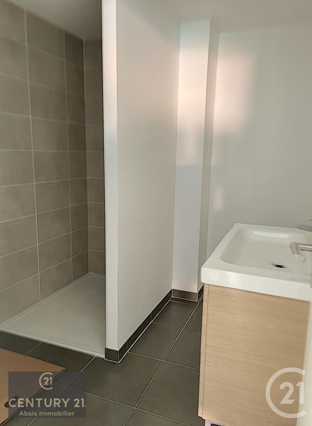 Appartement F3 &agrave; louer - 3 pi&egrave;ces - 59,53 m2 - Lampertheim - 67 - ALSACE