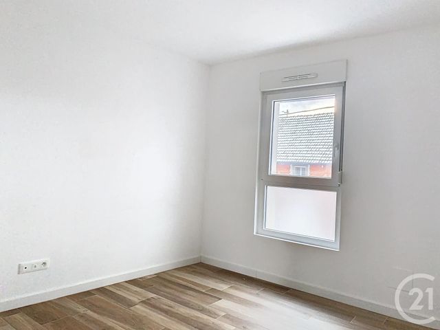 Appartement F5 &agrave; louer - 5 pi&egrave;ces - 130 m2 - Eckwersheim - 67 - ALSACE