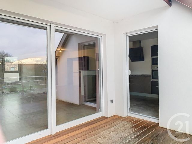 Appartement F5 &agrave; louer - 5 pi&egrave;ces - 130 m2 - Eckwersheim - 67 - ALSACE