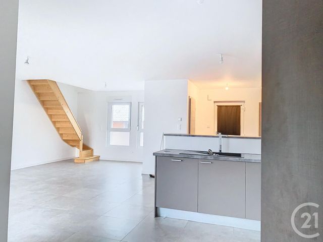 Appartement F5 &agrave; louer - 5 pi&egrave;ces - 130 m2 - Eckwersheim - 67 - ALSACE
