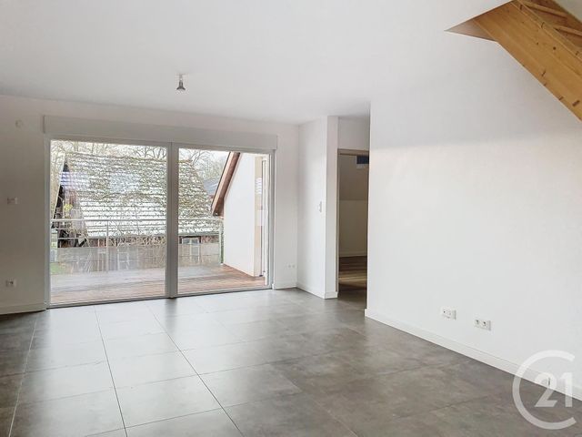 Appartement F5 &agrave; louer - 5 pi&egrave;ces - 130 m2 - Eckwersheim - 67 - ALSACE