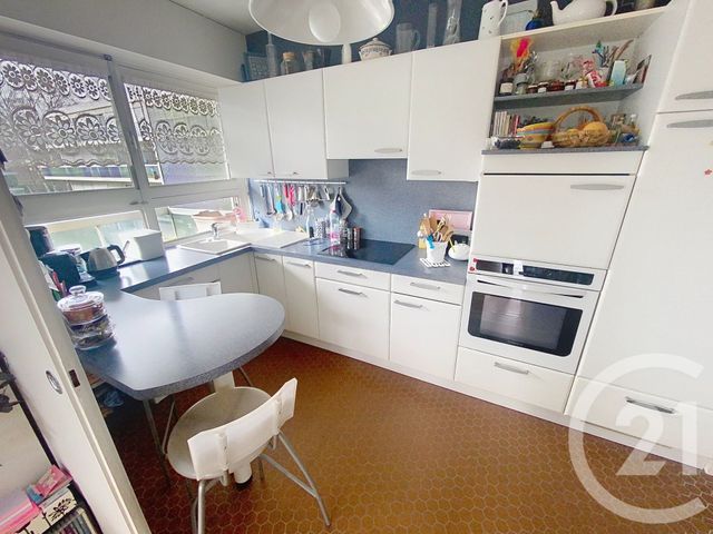 Appartement F4 &agrave; vendre - 4 pi&egrave;ces - 92,58 m2 - Chantilly - 60 - PICARDIE