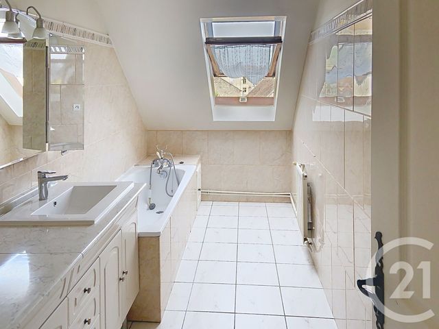 Appartement F3 à louer - 3 pièces - 85,55 m2 - St Leu D Esserent - 60 - PICARDIE