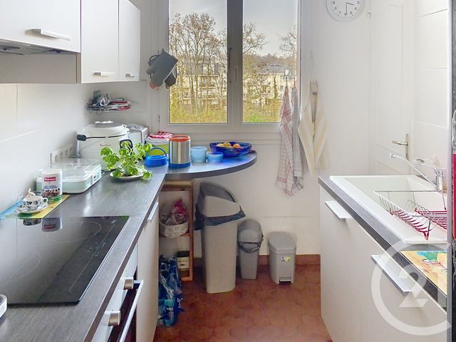 Appartement F3 à vendre - 3 pièces - 67,16 m2 - Chantilly - 60 - PICARDIE