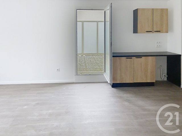 Appartement F3 &agrave; vendre - 3 pi&egrave;ces - 69,40 m2 - Creil - 60 - PICARDIE