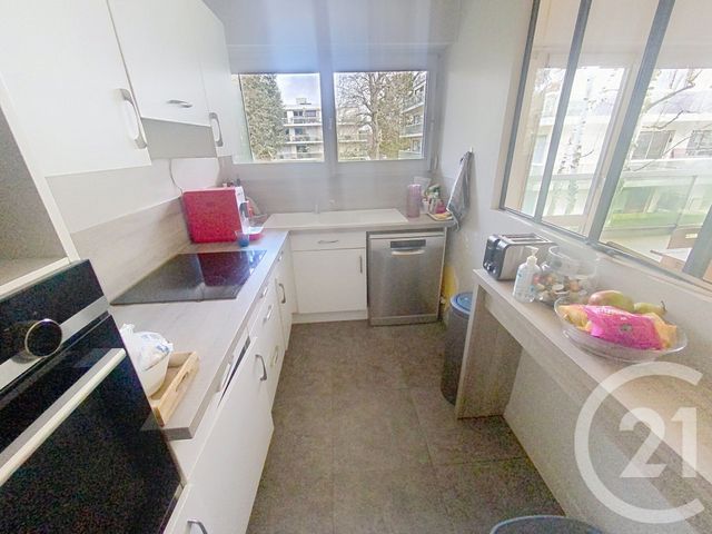 Appartement F5 &agrave; vendre - 5 pi&egrave;ces - 109,01 m2 - Chantilly - 60 - PICARDIE