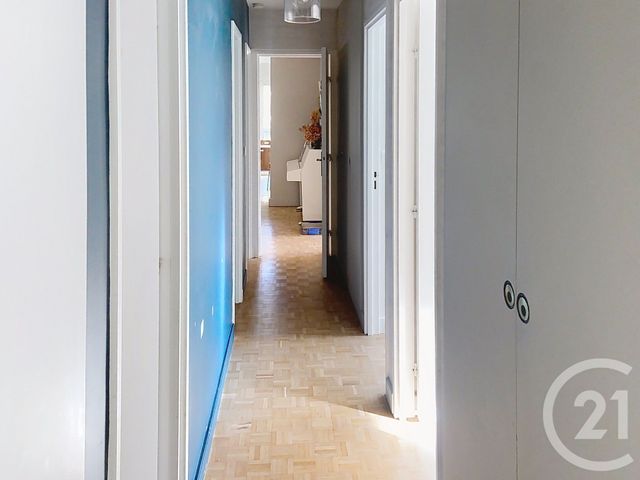 Appartement F5 &agrave; vendre - 5 pi&egrave;ces - 109,01 m2 - Chantilly - 60 - PICARDIE