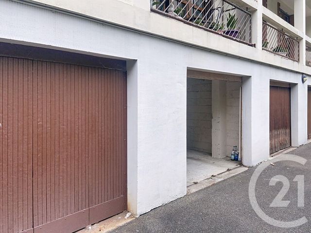 Parking &agrave; vendre - 15,81 m2 - Chantilly - 60 - PICARDIE