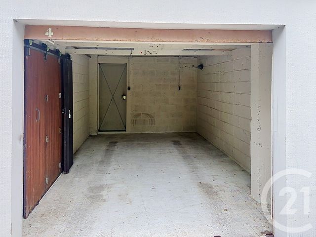 Parking &agrave; vendre - 15,81 m2 - Chantilly - 60 - PICARDIE