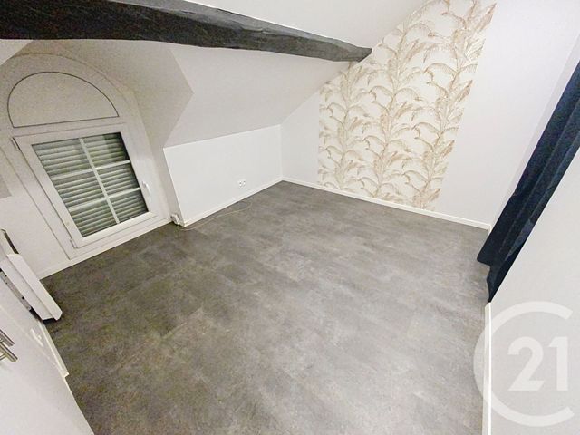 Maison &agrave; louer - 2 pi&egrave;ces - 66,72 m2 - Gouvieux - 60 - PICARDIE