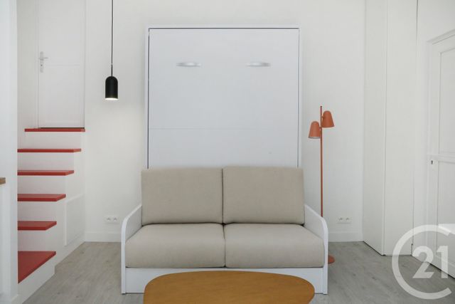 Appartement Studio &agrave; louer - 1 pi&egrave;ce - 13,73 m2 - Chantilly - 60 - PICARDIE
