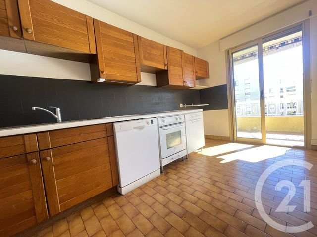 Appartement F3 à vendre - 3 pièces - 72,43 m2 - St Laurent Du Var - 06 - PROVENCE-ALPES-COTE-D-AZUR
