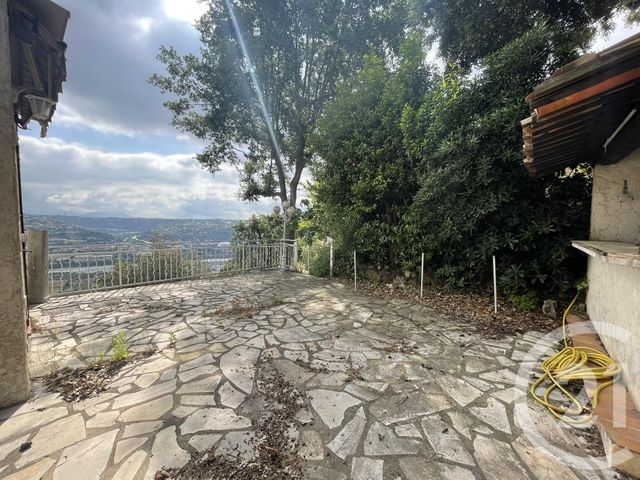 Maison à vendre - 9 pièces - 210,97 m2 - St Laurent Du Var - 06 - PROVENCE-ALPES-COTE-D-AZUR