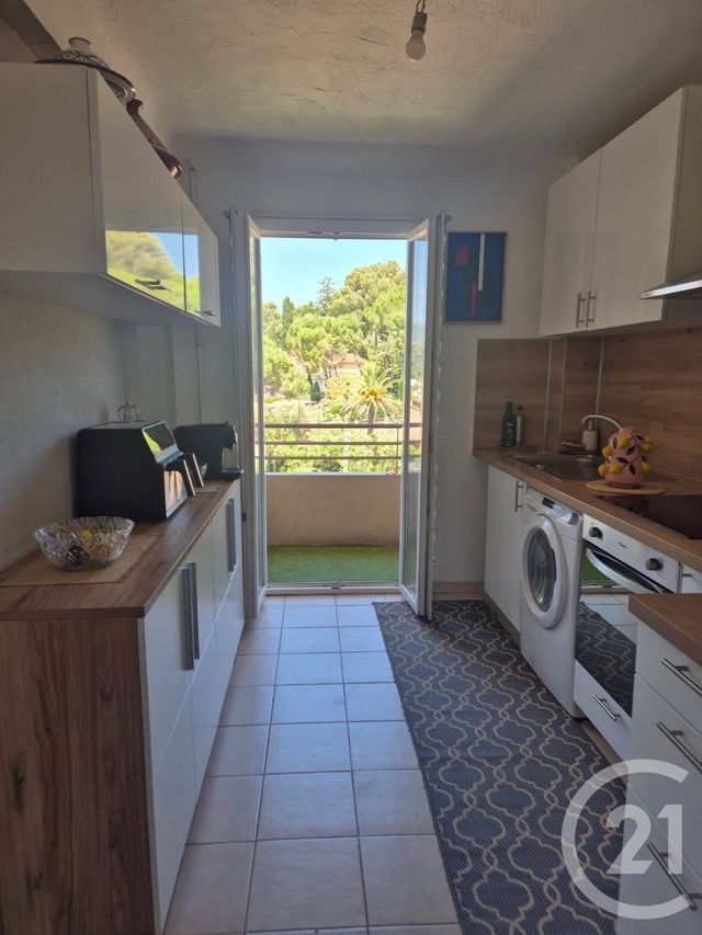 Appartement F3 à vendre - 3 pièces - 56,17 m2 - Cagnes Sur Mer - 06 - PROVENCE-ALPES-COTE-D-AZUR