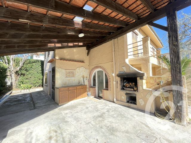 Maison à vendre - 8 pièces - 159,23 m2 - St Laurent Du Var - 06 - PROVENCE-ALPES-COTE-D-AZUR