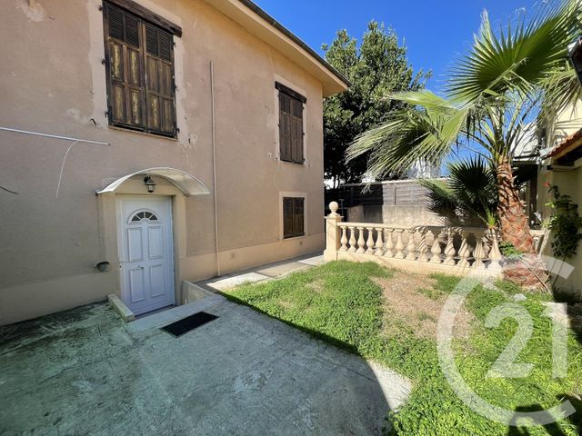 Maison à vendre - 8 pièces - 159,23 m2 - St Laurent Du Var - 06 - PROVENCE-ALPES-COTE-D-AZUR