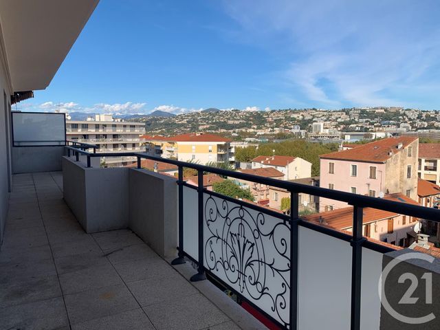Appartement F4 &agrave; louer - 4 pi&egrave;ces - 89,82 m2 - St Laurent Du Var - 06 - PROVENCE-ALPES-COTE-D-AZUR